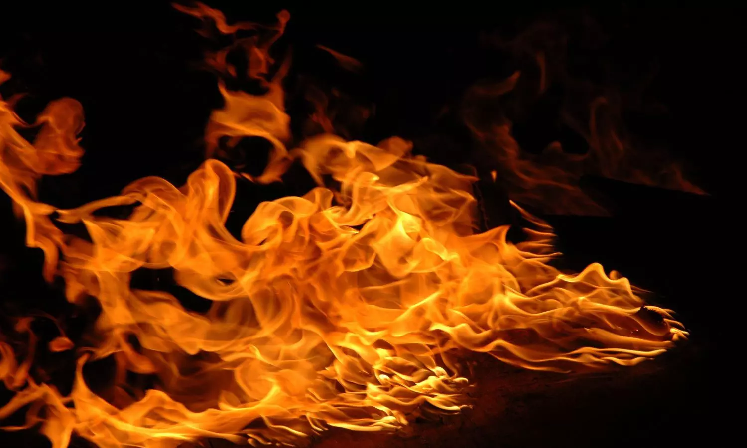 Bank Manager Set Ablaze By Security Guard In Uttarakhand