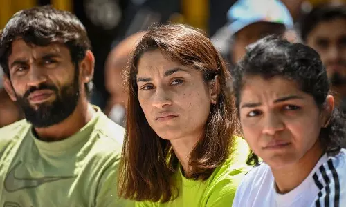 നീതിയുടെ വെളിച്ചം തെളിയാൻ... ഗുസ്‌തി താരങ്ങൾക് പിന്തുണ, നാളെ മെഴുകുതിരി കത്തിച്ച് രാജ്യവ്യാപക പ്രതിഷേധം