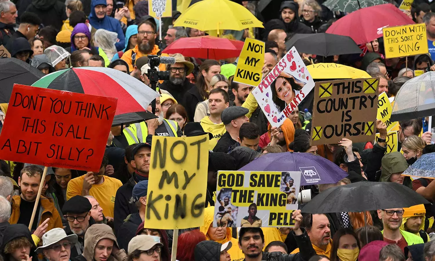 antimonarchyprotestsinUK, KingCharles, Charlescoronation, coronation antimonarchyprotestsinUK, KingCharles, Charlescoronation, coronation