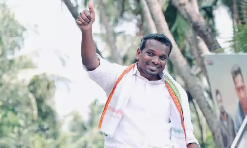 ചർച്ചയില്ലാതെ സ്ഥാനാർത്ഥിയെ നിശ്ചയിച്ചത് ശരിയായില്ല; ഫിറോസ് കുന്നംപറമ്പിലിനെ മത്സരിപ്പിച്ചതിനെതിരെ യൂത്ത് കോൺഗ്രസ്