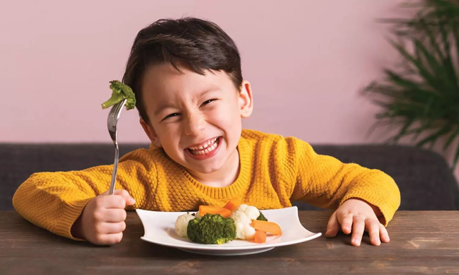 സന്തോഷത്തോടെ ഭക്ഷണം കഴിക്കുന്നവരാണോ നിങ്ങള്‍..? എങ്കിൽ മനസിനൊപ്പം നിങ്ങളുടെ ആരോഗ്യവും ഓക്കെയാണ്..