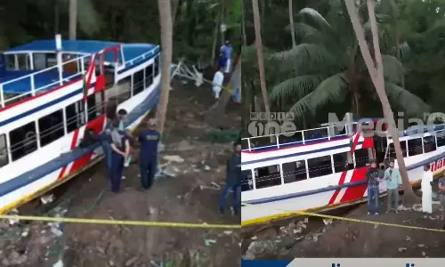 inspection on tourist boats in Ernakulam
