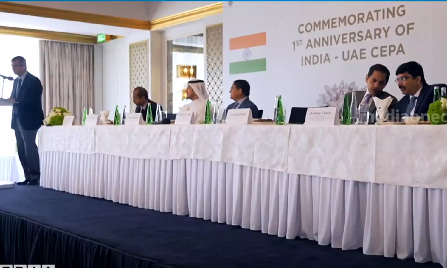 ഗൾഫ് രാജ്യങ്ങളുമായി സമഗ്ര സാമ്പത്തിക കരാർ ഒപ്പുവെക്കുന്ന ചർച്ച തുടരുകയാണെന്ന് കേന്ദ്ര സർക്കാർ ഗൾഫ് രാജ്യങ്ങളുമായി സമഗ്ര സാമ്പത്തിക കരാർ ഒപ്പുവെക്കുന്ന ചർച്ച തുടരുകയാണെന്ന് കേന്ദ്ര സർക്കാർ