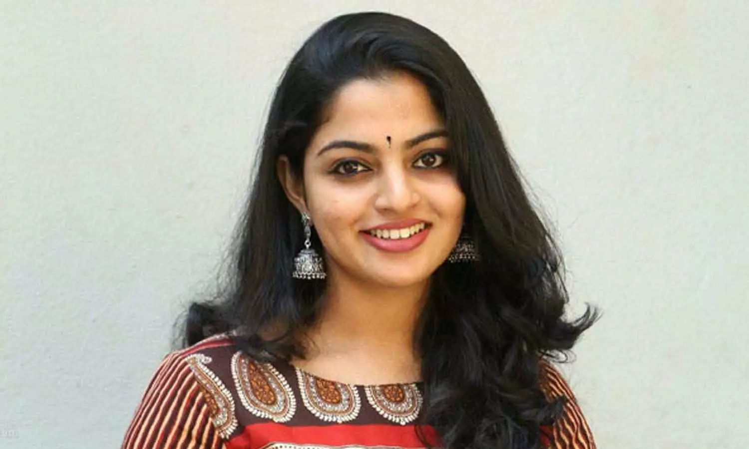 Nikhila Vimal says media make contraversy with her statement Nikhila Vimal says media make contraversy with her statement