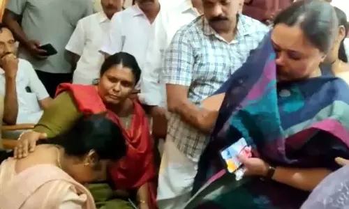 Veena george visit Vandanas home