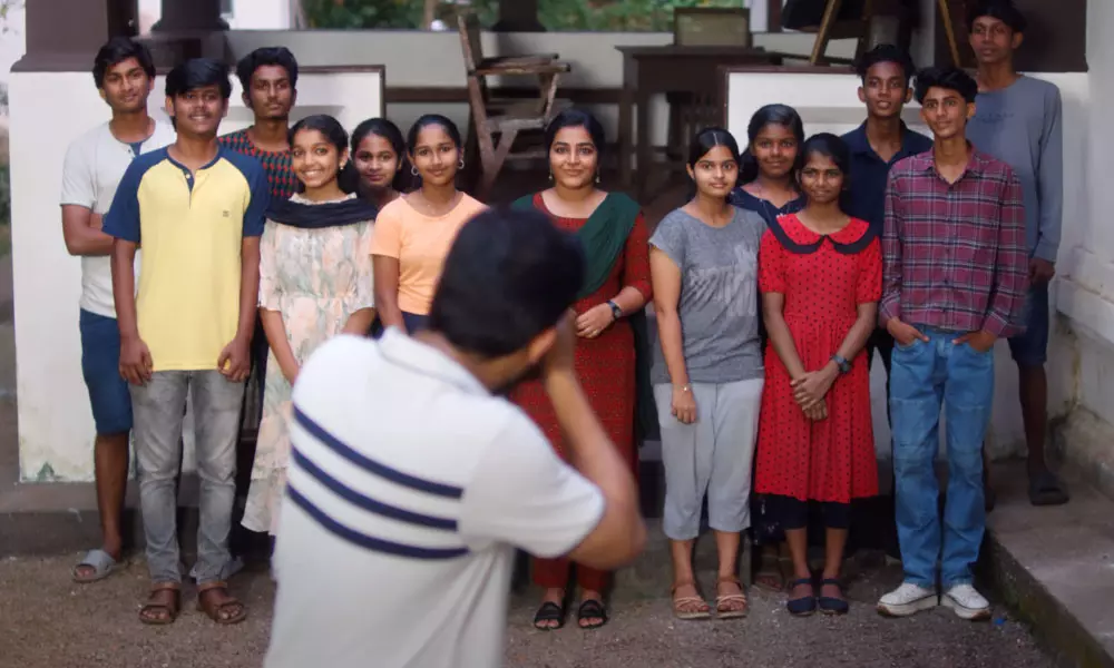 Madhura Manohara Moham, KS Chithra, Hesham Abdul Wahab, Harinarayanan BK, മധുര മനോഹര മോഹം, കെഎസ് ചിത്ര, ഹിഷാം അബ്ദുല്‍ വഹാബ്, ഹരിനാരായണന്‍ ബികെ