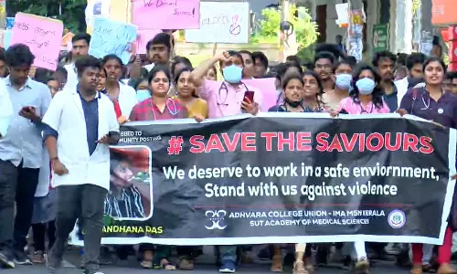 Vandana Das Murder ;Doctors end strike,പണിമുടക്ക് അവസാനിപ്പിച്ച് ഡോക്ടർമാർ; latest malayalam news,kottarakkara doctor murder,