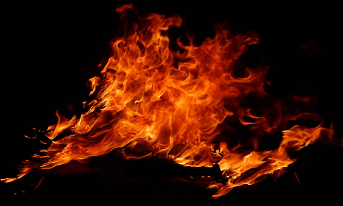 കല്യാൺ സിൽക്‌സ് കുന്നംകുളം ഷോറൂമിൽ തീപിടിത്തം