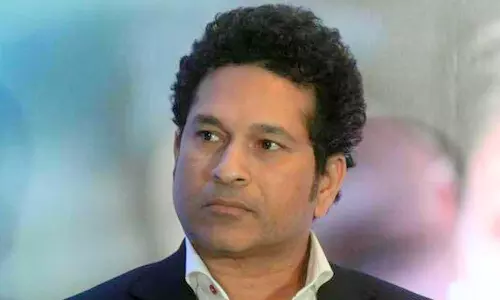 തന്റെ പേരും ചിത്രവും ഉപയോഗിച്ച് വ്യാജ പരസ്യങ്ങൾ നിർമിക്കുന്നു; പരാതിയുമായി സച്ചിൻ തെണ്ടുൽക്കർ