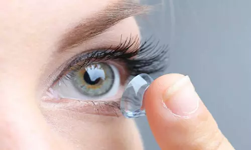 കോൺടാക്ട് ലെൻസ് സ്ഥിരമായി ഉപയോഗിക്കുന്നവർ കരുതിയിരിക്കുക...!കാൻസറിന് കാരണമായ രാസവസ്തുക്കൾ കണ്ടെത്തിയെന്ന് പഠനം