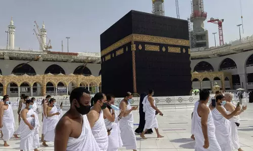 ഉംറ തീര്ഥാടകര് രാജ്യം വിടേണ്ട തിയ്യതി പ്രഖ്യാപിച്ചു ഉംറ തീര്ഥാടകര് രാജ്യം വിടേണ്ട തിയ്യതി പ്രഖ്യാപിച്ചു