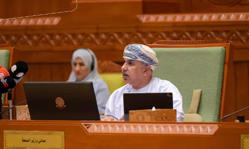 മസ്കത്തില്‍ സ്വകാര്യ ഹെൽത്ത് ക്ലിനിക്കുകൾ പ്രവർത്തിപ്പിക്കുന്നതിന്  പുതിയ ലൈസൻസ് നൽകുന്നത്  താൽകാലികമായി നിർത്തിവെച്ചു