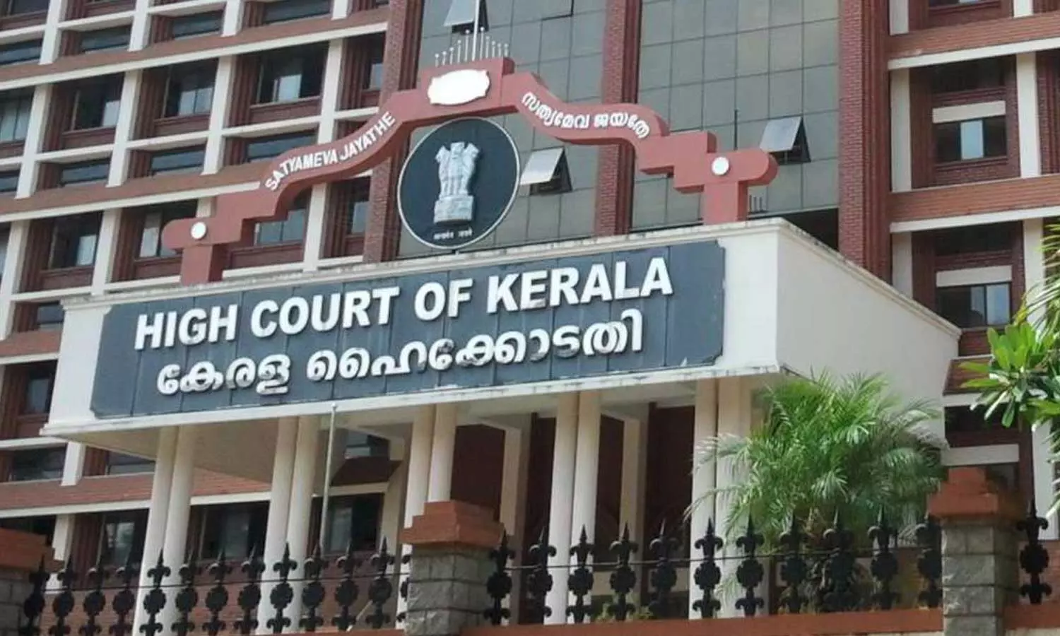 jisha murder case,HC orders  check  social background of two accused sentenced to death,വധശിക്ഷക്ക് വിധിച്ച രണ്ട് പ്രതികളുടെ സാമൂഹിക പശ്ചാത്തലം പരിശോധിക്കാൻ ഹൈക്കോടതി ഉത്തരവ്,latest malayalam news
