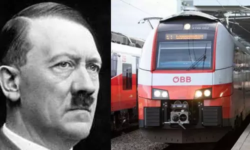 Hitler speech and Nazi slogans played on Austrian train