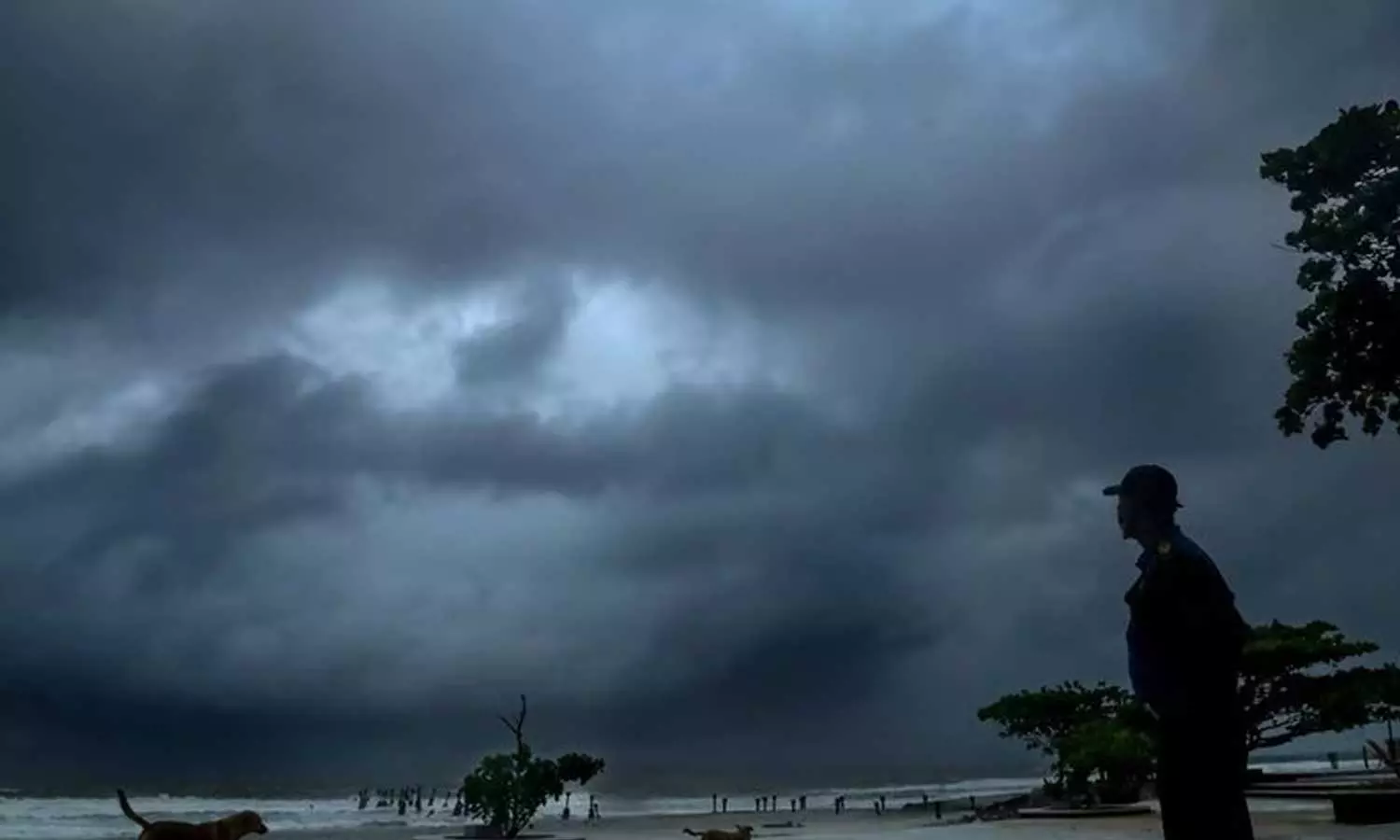Monsoon knocks at Andaman and Nicobar islands