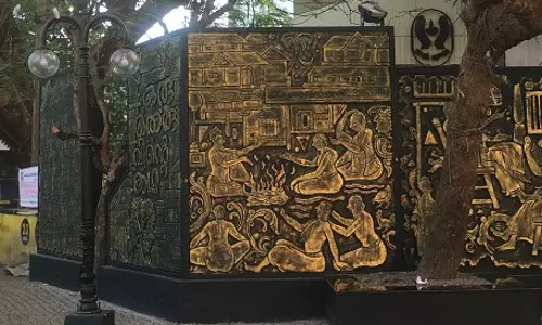 കോഴിക്കോടൻ കാഴ്ചകളുമായി ഷാർജയിൽ മിഠായിത്തെരുവ് ഒരുങ്ങുന്നു കോഴിക്കോടൻ കാഴ്ചകളുമായി ഷാർജയിൽ മിഠായിത്തെരുവ് ഒരുങ്ങുന്നു