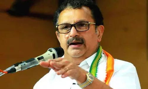K. Muralidharan,  K. Muralidharan against cpm