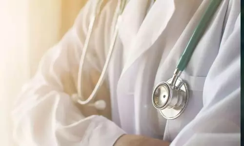 A doctor committed suicide by jumping from the top of a hospital building in Kochi