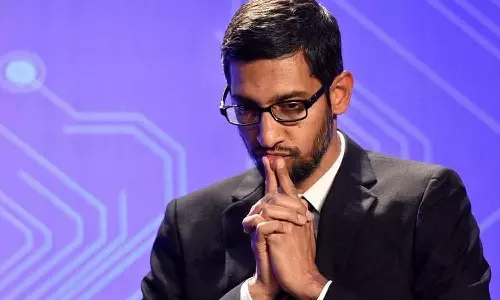 ഗൂഗിൾ സിഇഒ സുന്ദർ പിച്ചൈയുടെ വീട് വിറ്റു; ആധാരം കൈമാറുന്നതിനിടെ കണ്ണുനിറഞ്ഞ് പിതാവ്