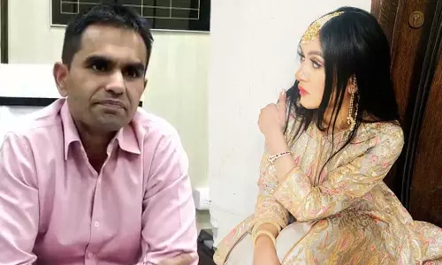 മോഡലാണെന്ന് അറിഞ്ഞപ്പോഴാണ് അറസ്റ്റ് ചെയ്തത്; അമ്മ മരിച്ചതു പറഞ്ഞ് സഹായവാഗ്ദാനം-സമീർ വാങ്കെഡെയ്ക്കെതിരെ മുൻമുൻ ധമേച്ച മോഡലാണെന്ന് അറിഞ്ഞപ്പോഴാണ് അറസ്റ്റ് ചെയ്തത്; അമ്മ മരിച്ചതു പറഞ്ഞ് സഹായവാഗ്ദാനം-സമീർ വാങ്കെഡെയ്ക്കെതിരെ മുൻമുൻ ധമേച്ച