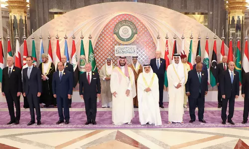 Jeddah Summit announcing Arab unity, Saudi Crown Prince Says will continue to support Palestine