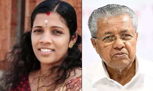 Sister Lini, pinarayi vijayan Sister Lini, pinarayi vijayan