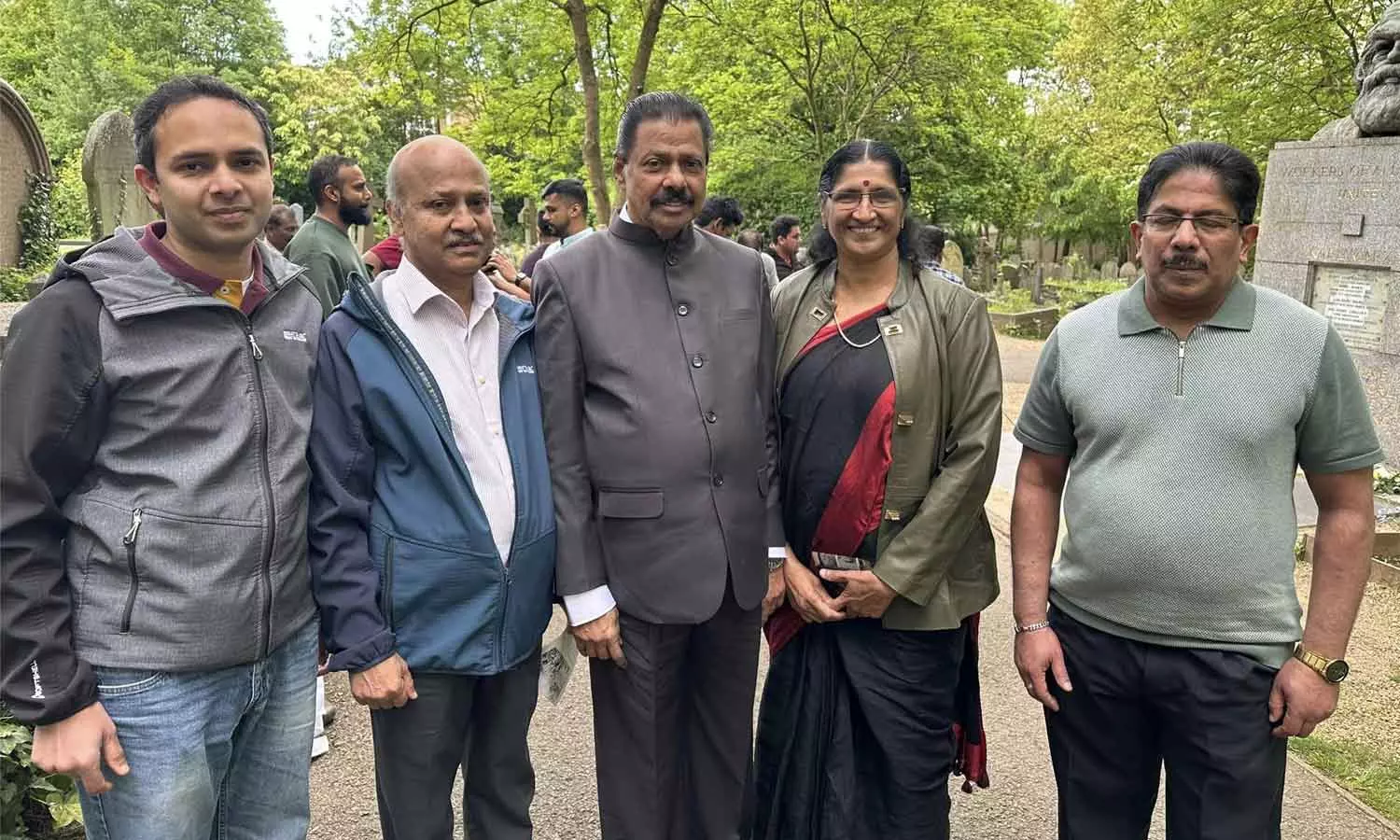 MV Govindan visited the memorial of Karl Marx MV Govindan visited the memorial of Karl Marx