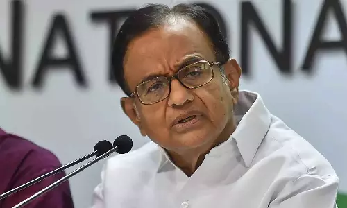 p chidambaram against central government 2000 rupees currency
