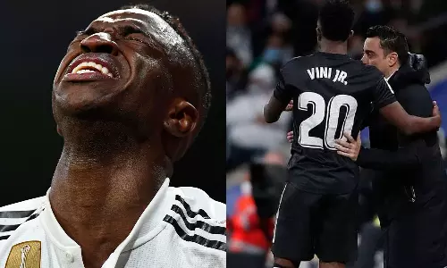 കളി നിര്‍ത്തി ഗ്രൗണ്ട് വിട്ട് പോകണമായിരുന്നു; വിനീഷ്യസിന് പിന്തുണയുമായി സാവി