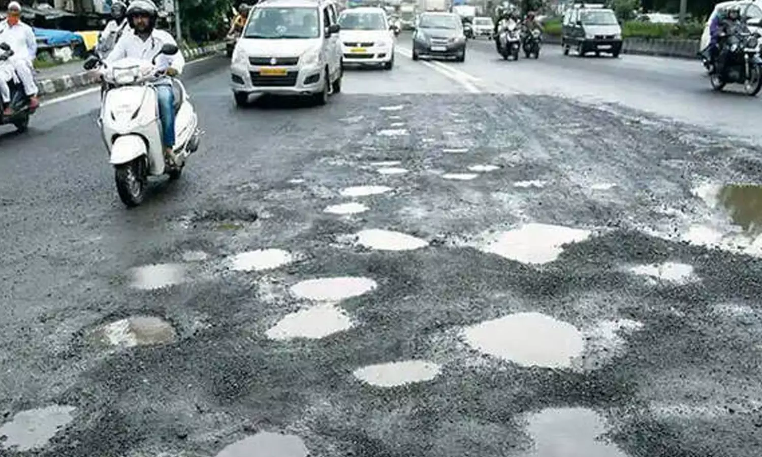Pothole , Thane, eknath shinde