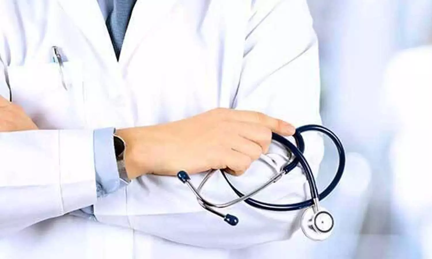 Governor Signs Hospital Protection Amendment Ordinance,breaking news malayalam,ആരോഗ്യപ്രവർത്തകർക്കെതിരായ അതിക്രമം; നിയമഭേദഗതി ഓർഡിനൻസിൽ ഗവർണർ ഒപ്പിട്ടു,