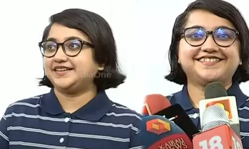 Gahana Navya James,2022 UPSC Civil Services Exam results,Gahana Navya secured 6th rank in civil services exam,കോച്ചിങ്ങില്ലാതെ പഠനം, നേടിയത് ആറാം റാങ്ക്; മലയാളികൾക്ക് അഭിമാനമായി ഗഹന നവ്യ ജെയിംസ്