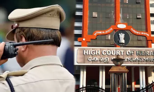 High Court warned the police,No arrest while considering anticipatory bail:  High Court warned the police,മുൻകൂർ ജാമ്യാപേക്ഷ പരിഗണിക്കുമ്പോൾ അറസ്റ്റ് വേണ്ട: പൊലീസിനെ താക്കീത് ചെയ്ത് ഹൈക്കോടതി,