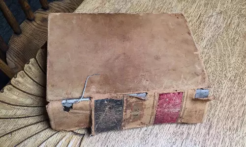 Book returned to California library after 100 years Book returned to California library after 100 years