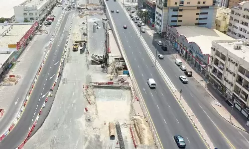 ദുബൈ-ഷാർജ ഗതാഗതകുരുക്കിന് പരിഹാരം; ഇത്തിഹാദ് റോഡ് നവീകരണ പദ്ധതി പൂർത്തിയായി