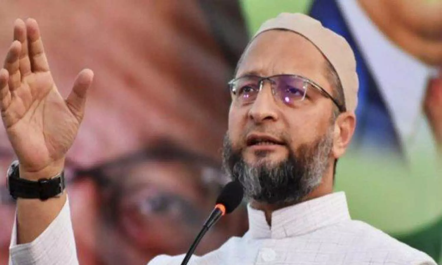 All India Majlise Ittihad Muslimeen chief Asaduddin Owaisi has said that he will contest from the Hyderabad Lok Sabha seat itself. All India Majlise Ittihad Muslimeen chief Asaduddin Owaisi has said that he will contest from the Hyderabad Lok Sabha seat itself.