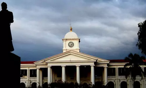 More than 11000 government employees will retire today;  more than Rs 1500 crore needed