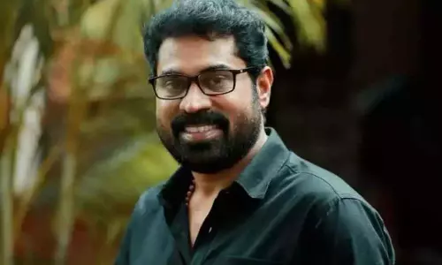 actor Suraj Venjaramoodu supports wrestlers protest