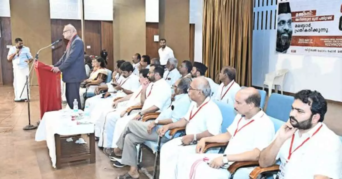 മഅ്ദനിയെ മോചിപ്പിക്കാന് കർണാടക മുഖ്യമന്ത്രി ഗവർണറോട് ആവശ്യപ്പെടണം: ജ.മാർക്കണ്ഡേയ കട്ജു മഅ്ദനിയെ മോചിപ്പിക്കാന് കർണാടക മുഖ്യമന്ത്രി ഗവർണറോട് ആവശ്യപ്പെടണം: ജ.മാർക്കണ്ഡേയ കട്ജു