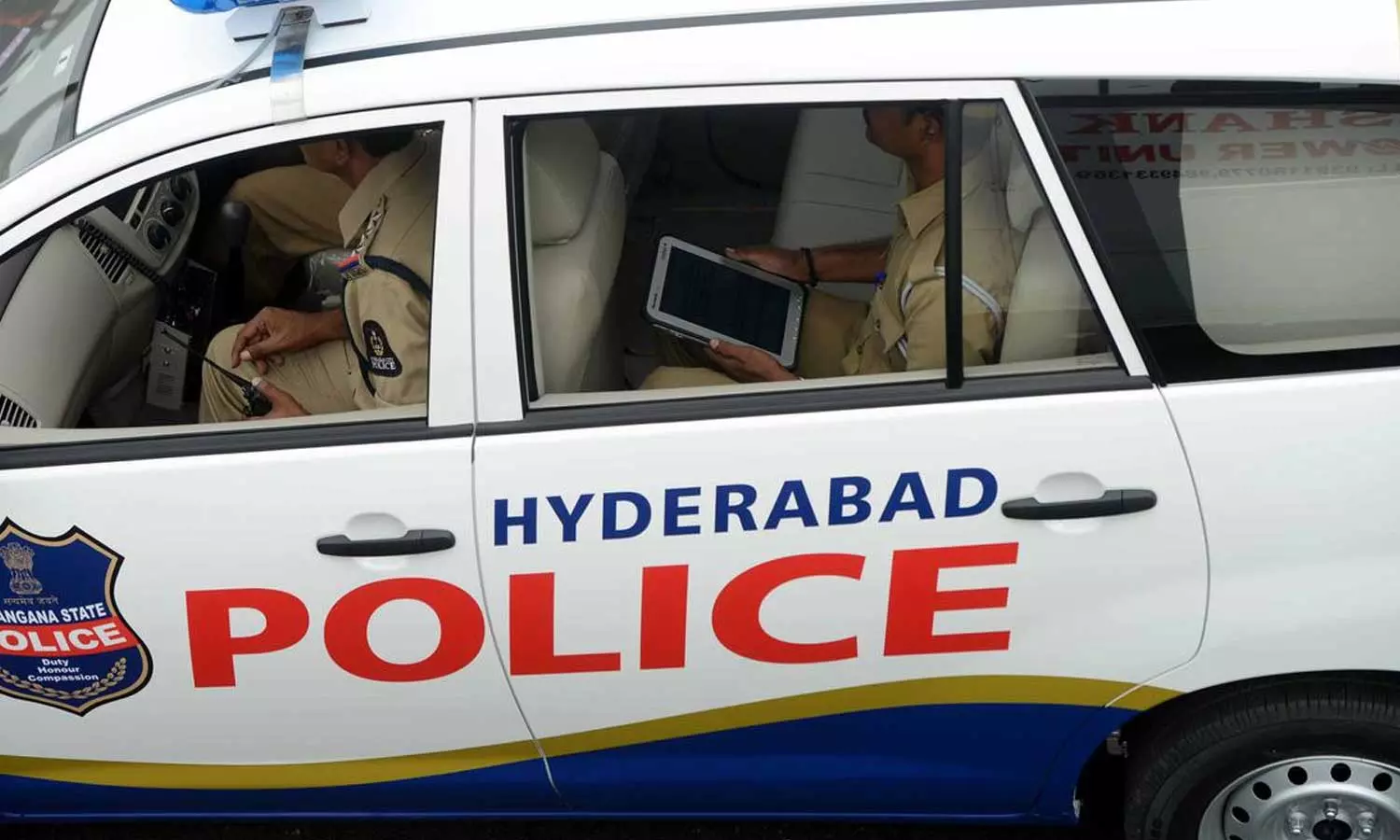 Man strangles wife to death for refusing to have sexual intercourse with him in Hyderabad, Man strangles wife to death-refusing sex in Hyderabad, wife murder in Hyderabad, murder for refusing sex, Hyderabad Man strangles wife to death for refusing to have sexual intercourse with him in Hyderabad, Man strangles wife to death-refusing sex in Hyderabad, wife murder in Hyderabad, murder for refusing sex, Hyderabad