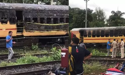 Kannur train fire