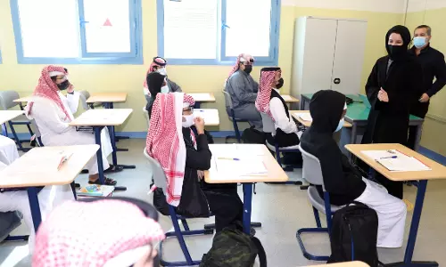 Price of textbooks and School bus fees in Qatar