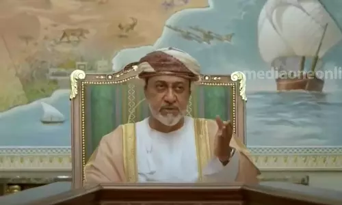 ഒമാനിൽ വേനൽ മാസങ്ങളിൽ വൈദ്യുതി, വെള്ള നിരക്കുകൾ കുറക്കാൻ സുൽത്താന്‍റെ നിർദ്ദേശം