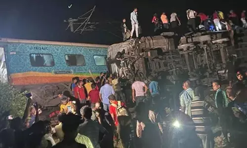 Coromandel Express collides with goods train in Odisha