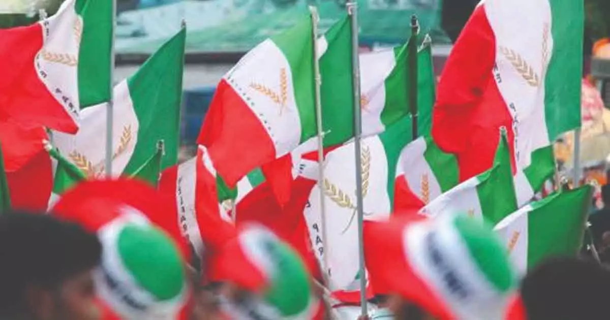 welfare party demands detailed investigation kannur elathur train fire welfare party demands detailed investigation kannur elathur train fire