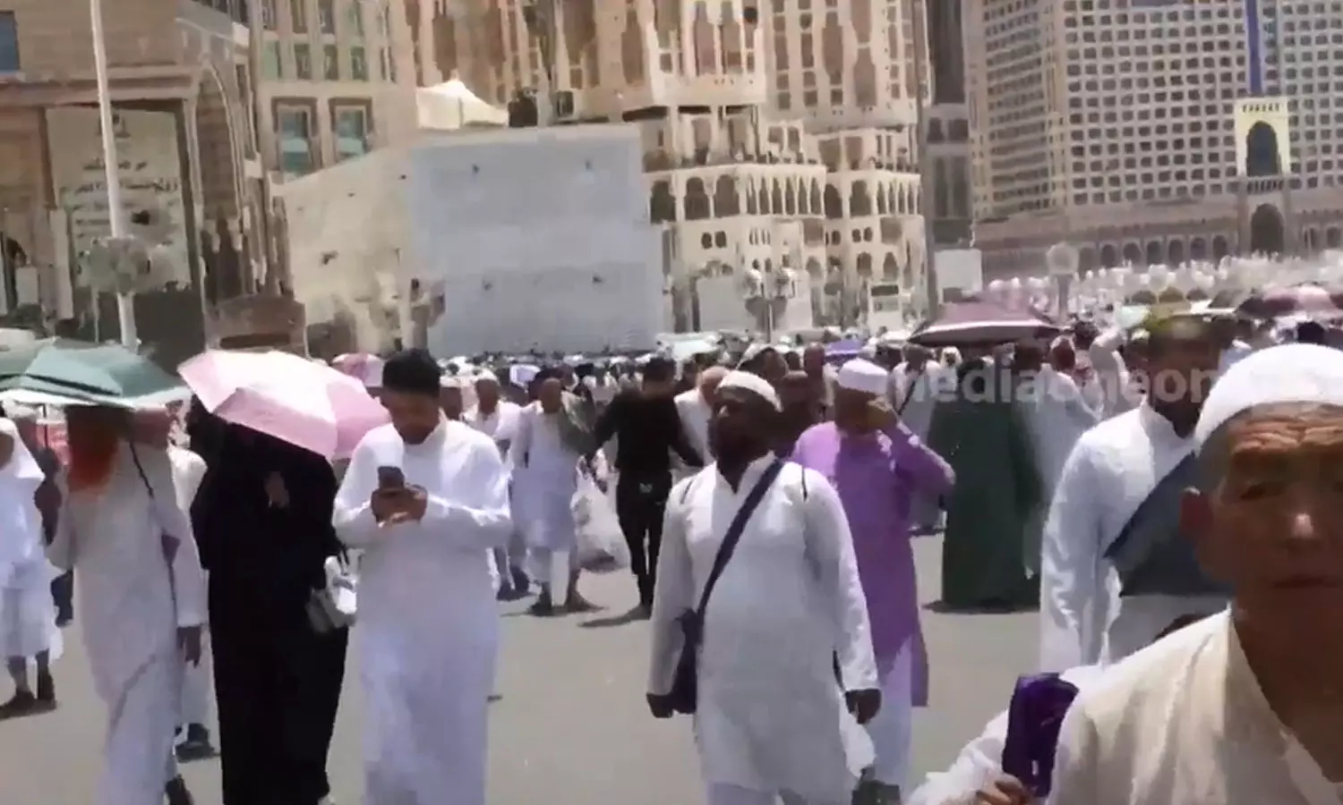 Umrah permits suspended; Will continue after Dhul Hajj 20th Umrah permits suspended; Will continue after Dhul Hajj 20th