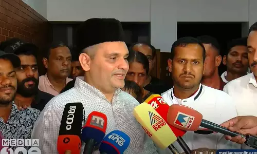 divesh lal reached panakkad express his gratitude