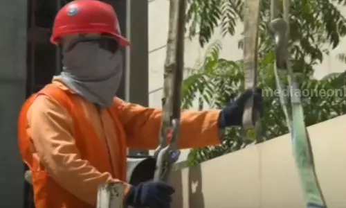 Qatar midday work rule violation can be reported anonymously