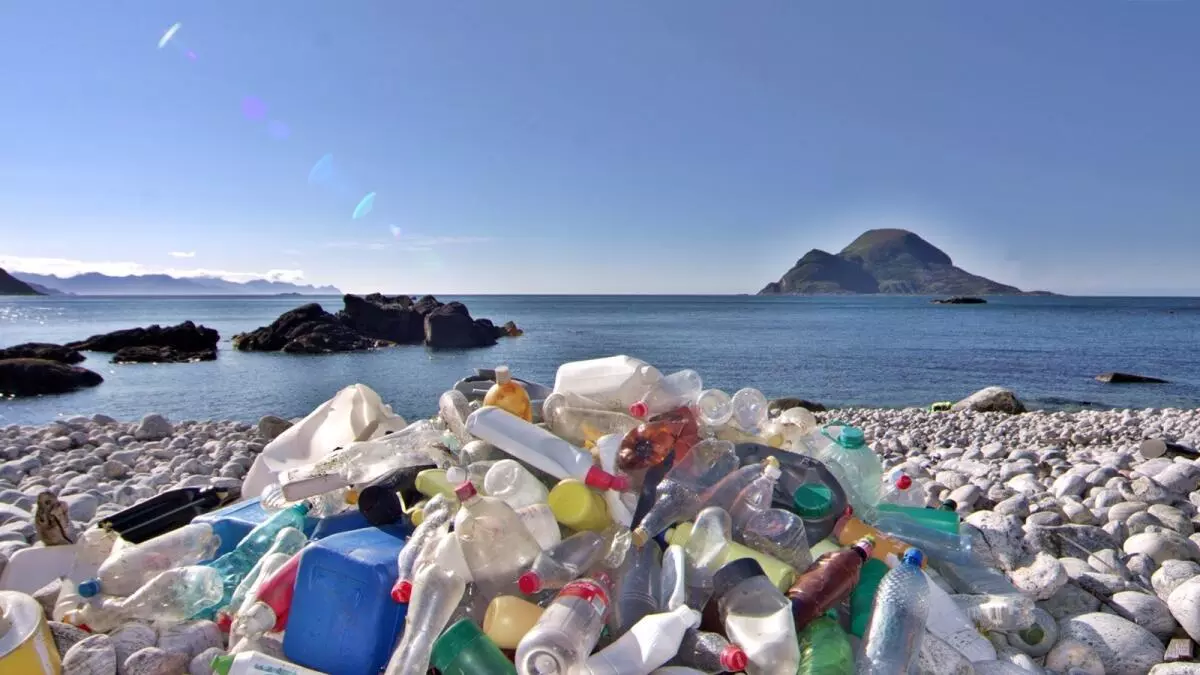 Bahrain to control plastic waste Bahrain to control plastic waste