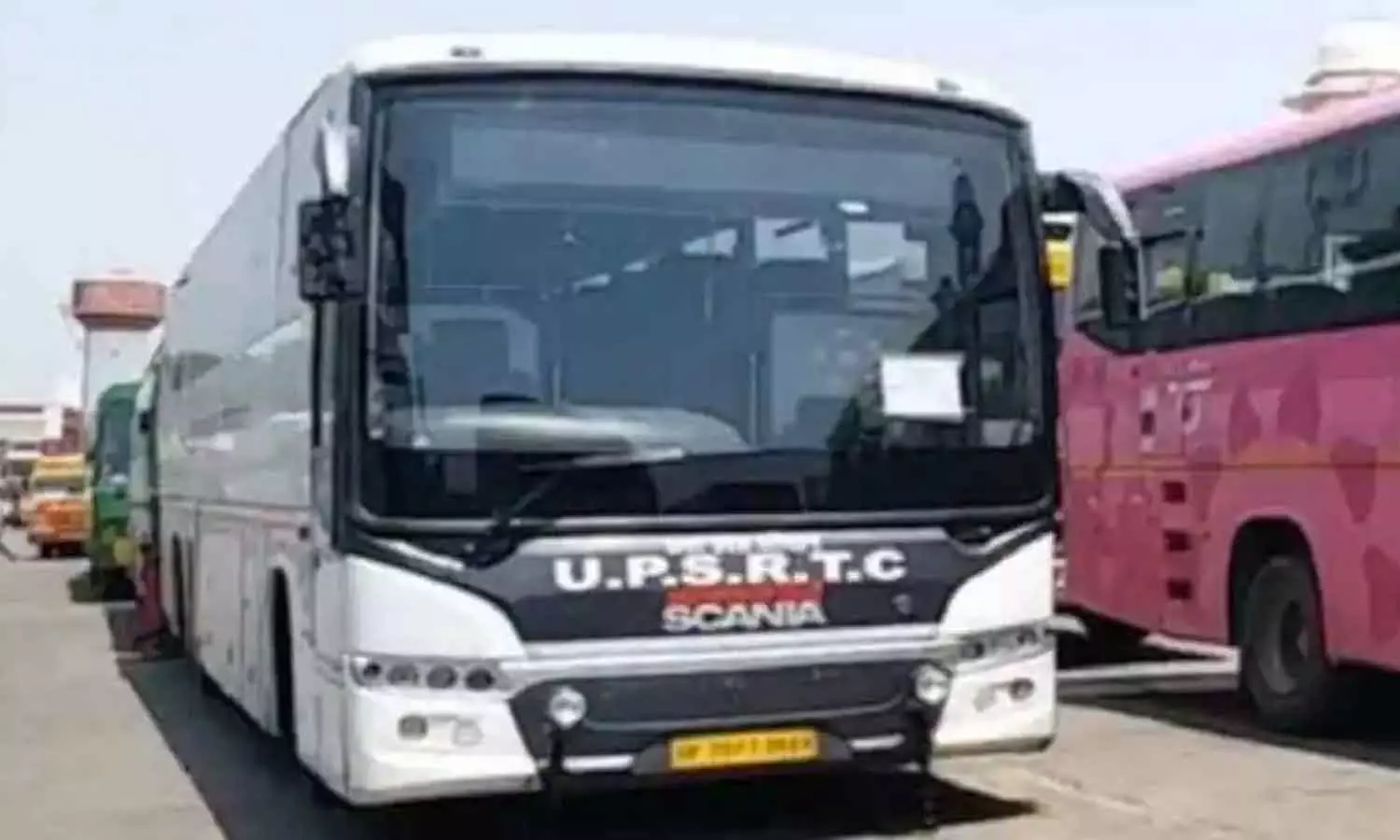 Driver suspended for halting bus to allow passengers to offer ‘namaaz’ Driver suspended for halting bus to allow passengers to offer ‘namaaz’